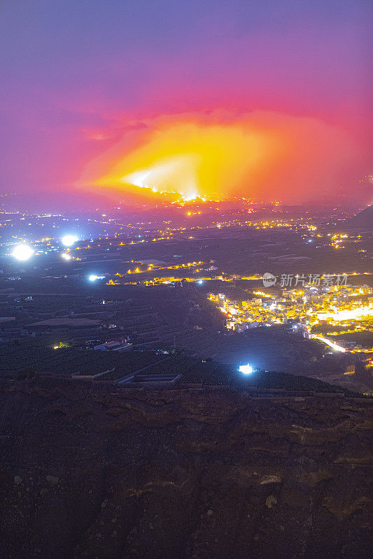 拉帕尔马火山爆发，Cumbre Vieja, Mirador de La Cumbrecita夜景